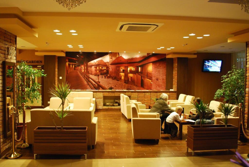 Wellness Hotel ギュラ エクステリア 写真